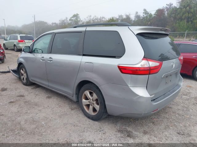 5TDKK3DC3FS588720 Toyota Sienna Le 8 Passenger