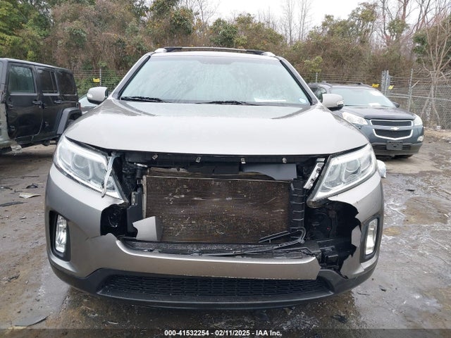 5XYKT3A63EG470691 KIA SORENTO LX