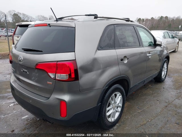 5XYKT3A63EG470691 KIA SORENTO LX