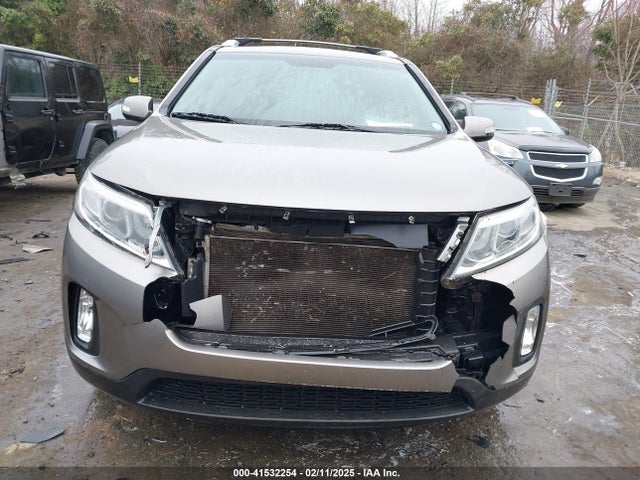 5XYKT3A63EG470691 KIA SORENTO LX