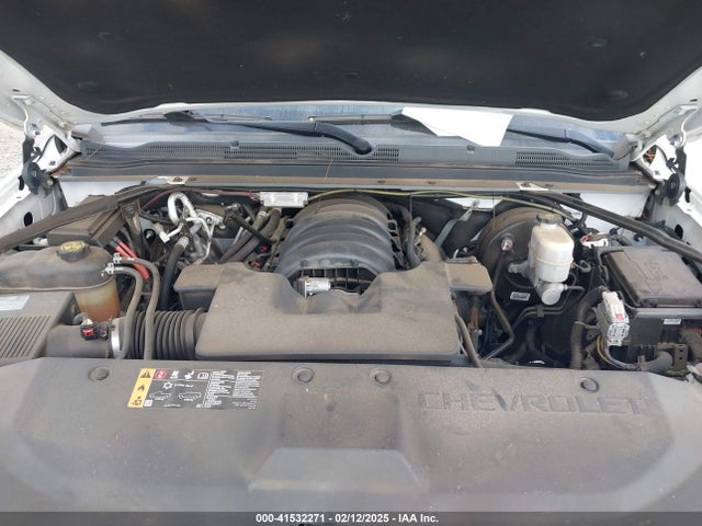 1GNSCHKC8KR405969 Chevrolet Suburban Lt