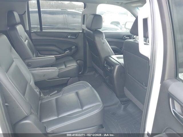 1GNSCHKC8KR405969 Chevrolet Suburban Lt