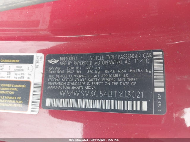 2011 MINI COOPER S WMWSV3C54BTY13021 Photo 8
