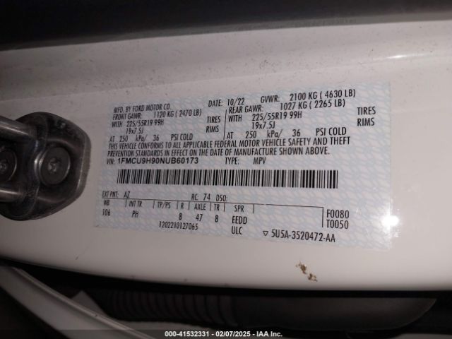 1FMCU9H90NUB60173 Ford ESCAPE SEL