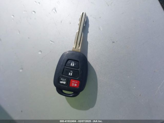 5YFBURHEXFP218673 Toyota Corolla Le Plus