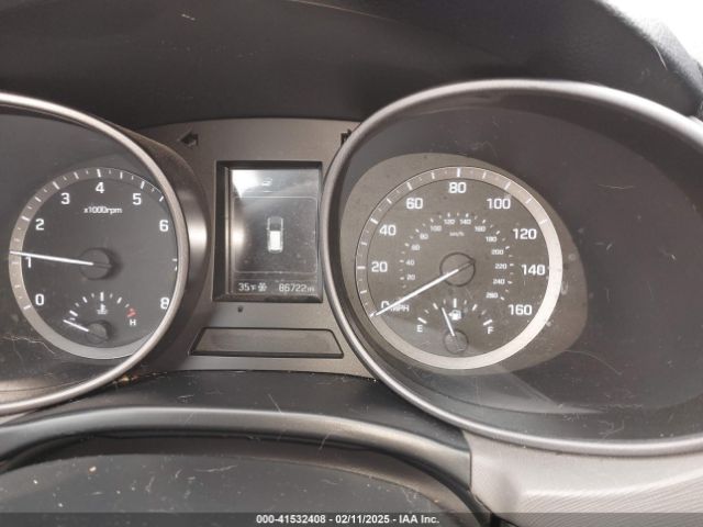 5XYZUDLBXHG445688 Hyundai Santa Fe Sport 2.4l