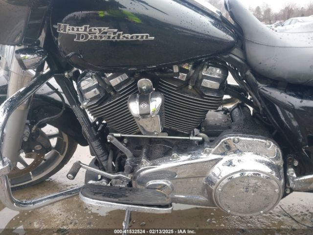 2020 HARLEY-DAVIDSON FLHX 1HD1KBC12LB616028 Photo 8