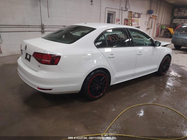 3VW167AJ4GM403616 Volkswagen Jetta 1.4t S