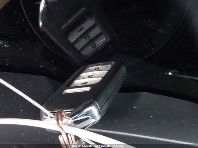 3CZRU5H52NM728667 Honda Hr-v 2wd Ex