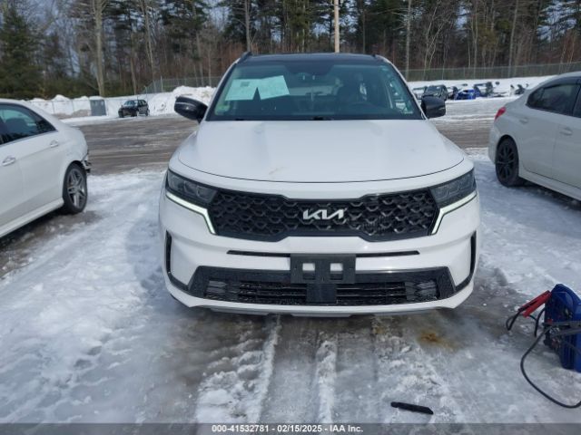 5XYRKDLF5NG110939 KIA SORENTO SX