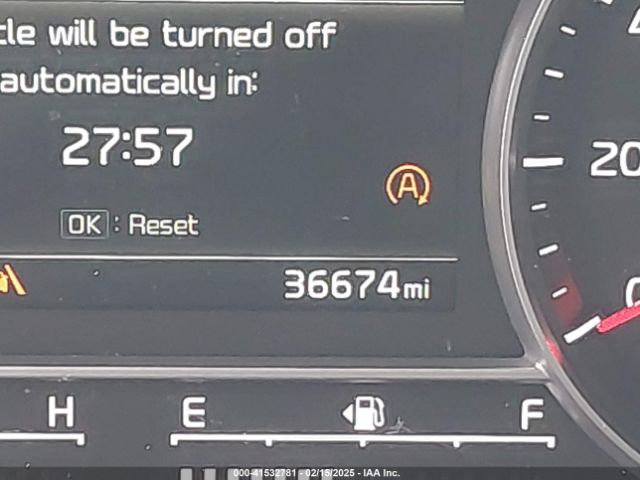 5XYRKDLF5NG110939 KIA SORENTO SX