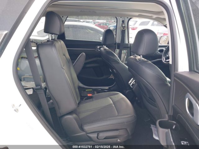 5XYRKDLF5NG110939 KIA SORENTO SX