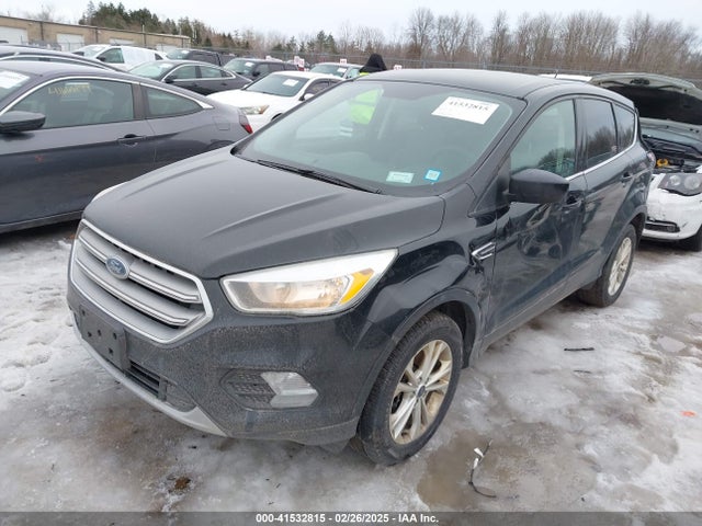 1FMCU9G99HUE61577 Ford ESCAPE SE