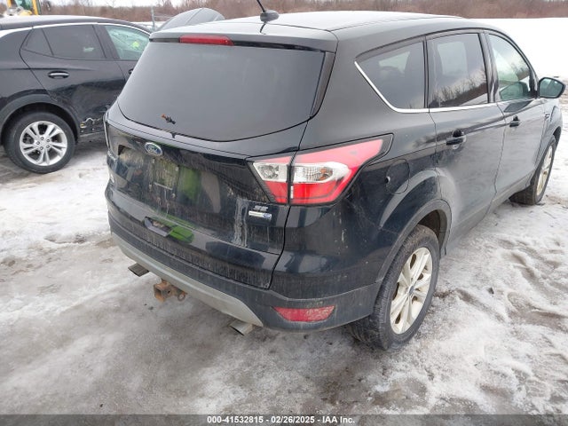 1FMCU9G99HUE61577 Ford ESCAPE SE
