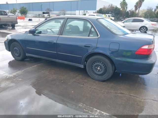 2000 HONDA ACCORD SDN 3HGCG6650YG700852 Photo 2