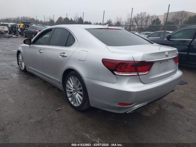 2013 LEXUS LS 460 JTHCL1EF0D5015547 Photo 2