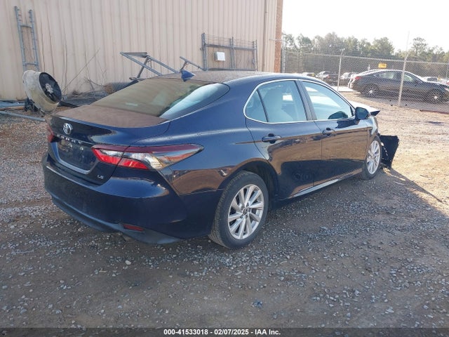 4T1R11AK4NU058926 Toyota CAMRY LE