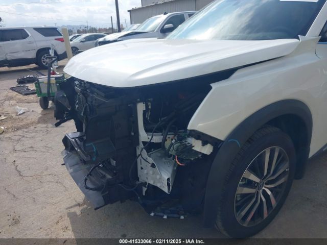 5N1DR3DJ2RC301484 Nissan Pathfinder Platinum 4wd