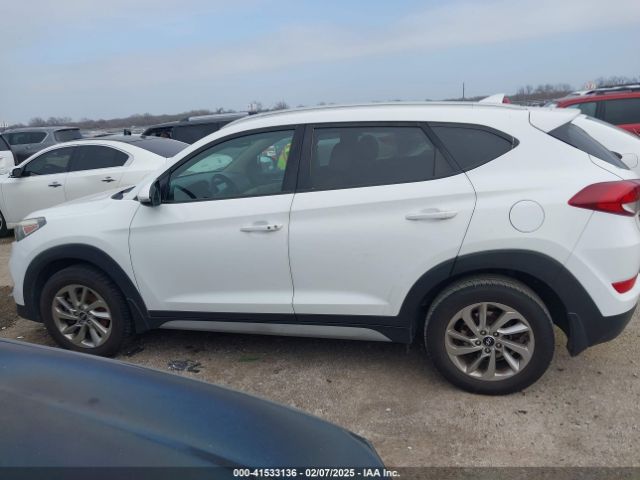 KM8J3CA47HU464613 Hyundai Tucson Se Plus