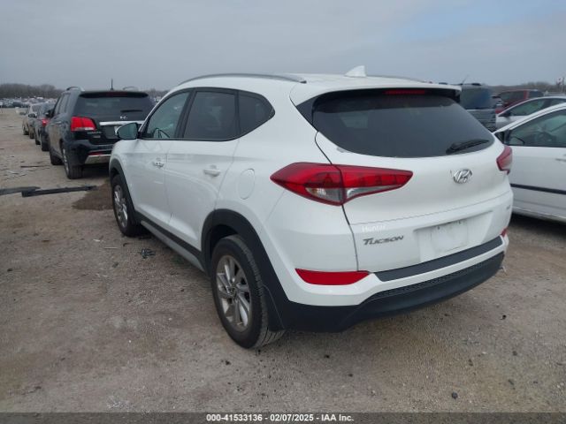 KM8J3CA47HU464613 Hyundai Tucson Se Plus