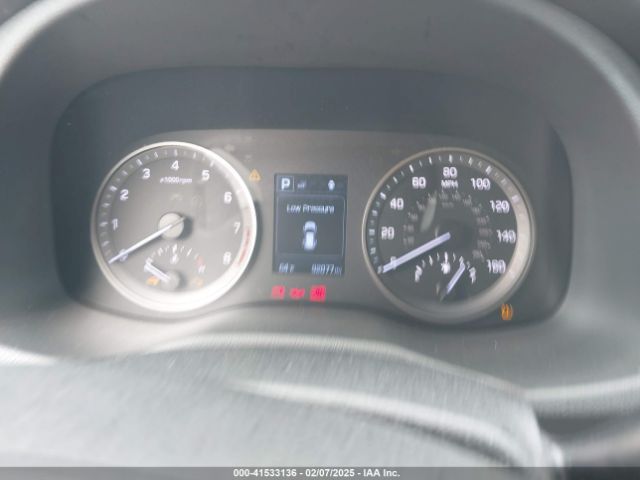 KM8J3CA47HU464613 Hyundai Tucson Se Plus