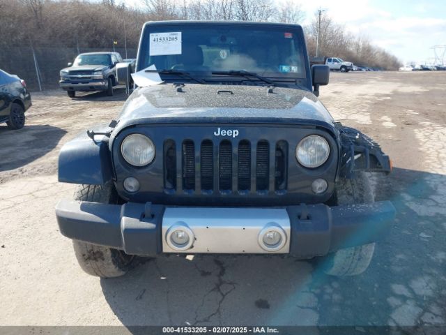 1C4BJWEG8EL187492 Jeep Wrangler Unlimited Sahara