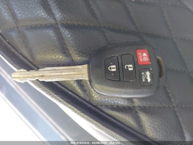 Toyota COROLLA LE 2018 2T1BURHE4JC007946 Image 11