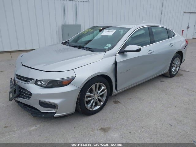 1G1ZD5STXJF122694 Chevrolet MALIBU LT