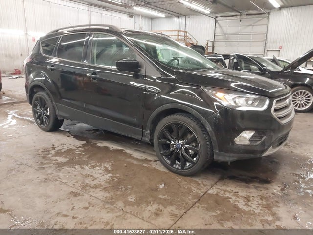 Ford ESCAPE SE 2017 1FMCU9G96HUC79819 Image 1