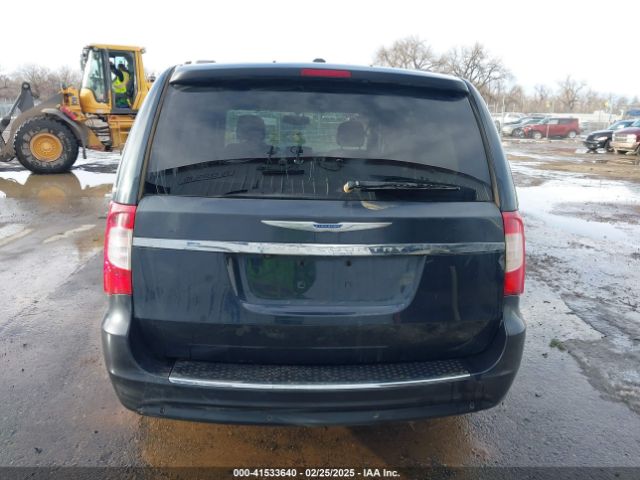 2C4RC1CG4ER330072 Chrysler Town & Country Touring-l