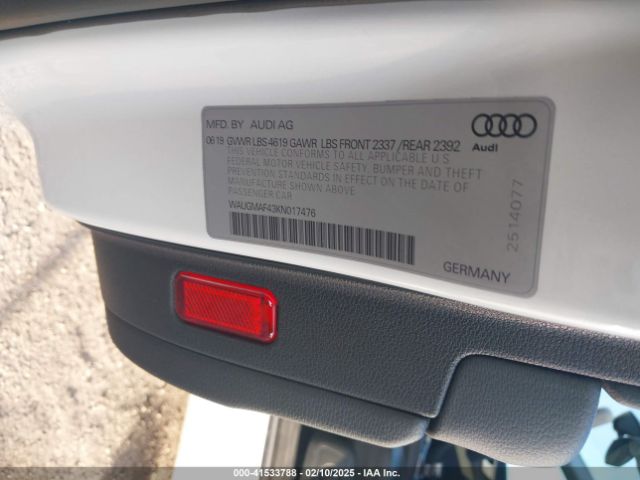 WAUGMAF43KN017476 Audi A4 40 Premium/40 Titanium Premium