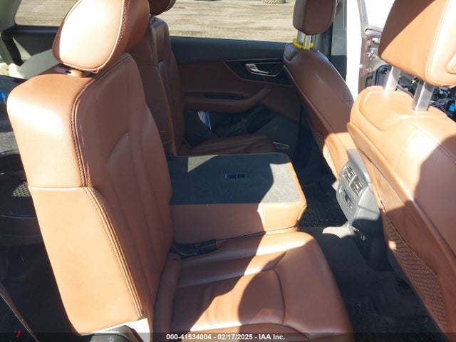 2018 AUDI Q7 WA1LAAF72JD031937 Photo 7