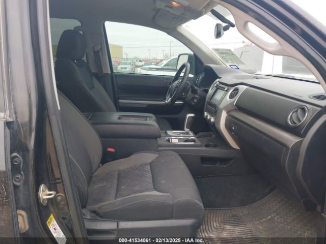 5TFEW5F13HX227400 Toyota Tundra Sr5 5.7l V8