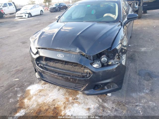 1FA6P0G7XF5105509 Ford FUSION S