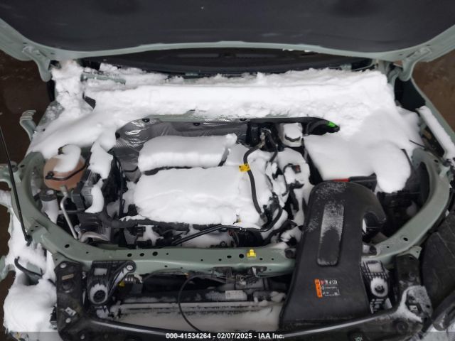 KL77LKE24RC110280 Chevrolet Trax Fwd Activ
