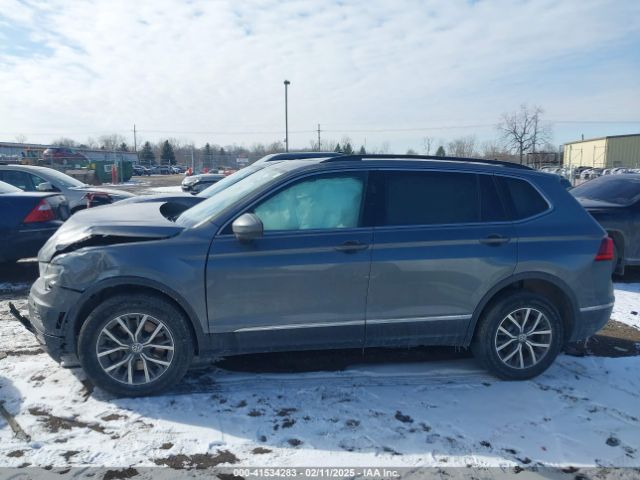 3VV2B7AX5JM211816 Volkswagen Tiguan 2.0t Se/2.0t Sel