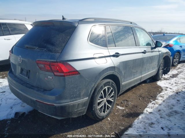 3VV2B7AX5JM211816 Volkswagen Tiguan 2.0t Se/2.0t Sel