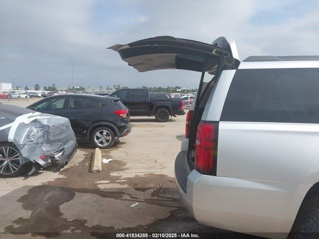 1GNSKHKC7JR275118 Chevrolet SUBURBAN K