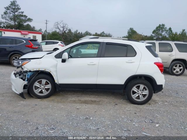 KL7CJPSM8MB373247 Chevrolet Trax Awd Lt