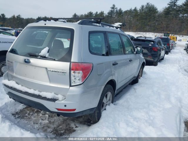 2011 SUBARU FORESTER JF2SHABC9BG744366 Photo 3