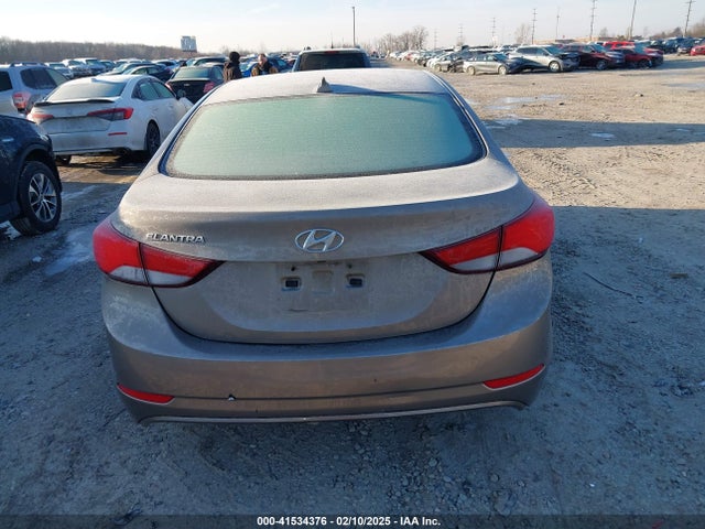 Hyundai Elantra Value Edition 2016 5NPDH4AE2GH733692 Image 16