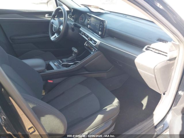 5XXG14J2XNG135818 KIA K5 LXS