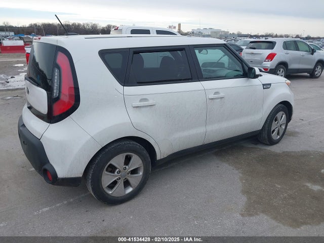 KNDJN2A27G7307037 KIA Soul