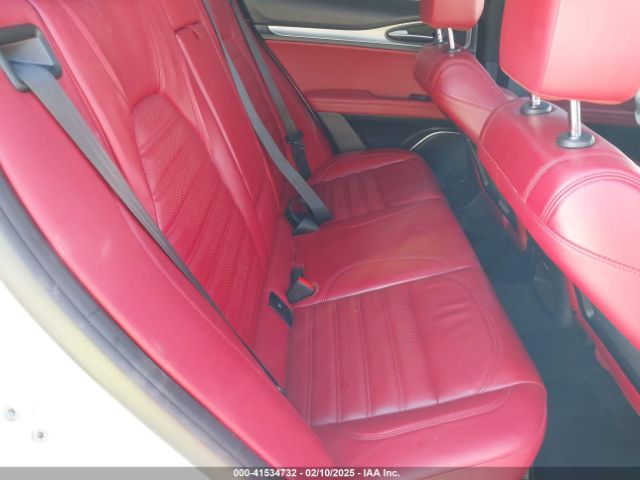2019 ALFA ROMEO STELVIO ZASPAKBN1K7C36934 Photo 7