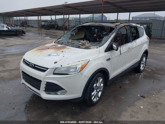 1FMCU0GX0EUA84076 Ford ESCAPE SE