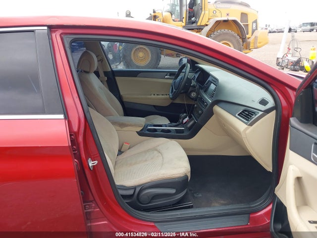 Hyundai SONATA SE 2016 5NPE24AFXGH402163 Image 5