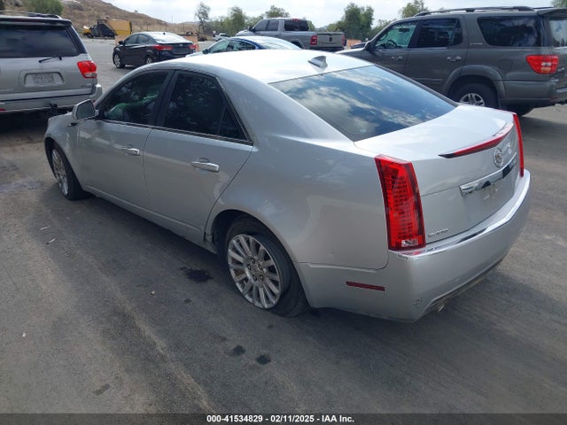 2011 CADILLAC CTS 1G6DE5EY6B0131731 Photo 2