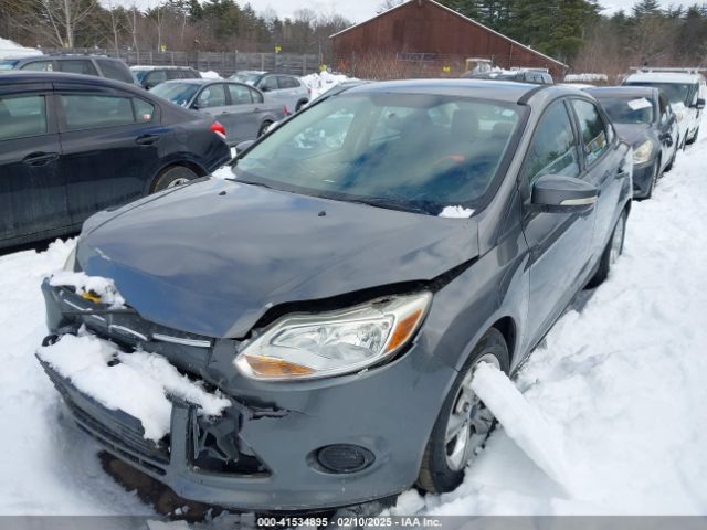 1FADP3F21EL188028 Ford FOCUS SE