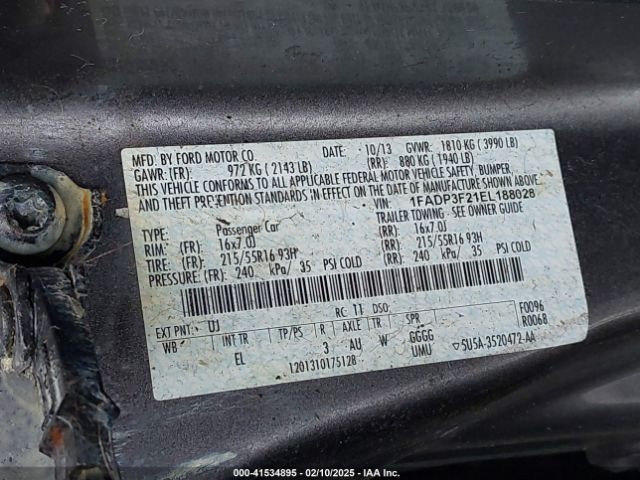1FADP3F21EL188028 Ford FOCUS SE