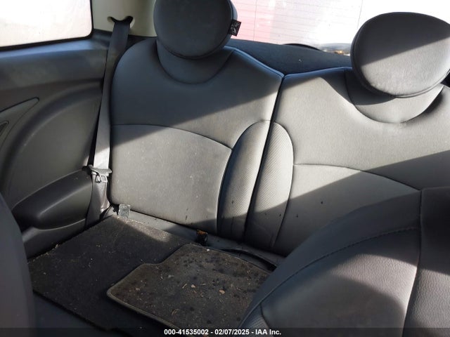 2012 MINI COOPER WMWSU3C55CT540501 Photo 7